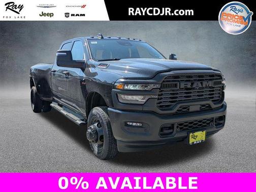 Diamond Black Crystal Pearlcoat 2026 RAM 3500 Tradesman Crew Cab 4x4 8' Box