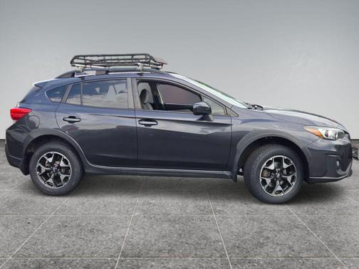 Dark Gray Metallic 2019 Subaru Crosstrek 2.0i Premium