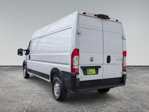Bright White Clearcoat 2023 RAM ProMaster 2500 High Roof