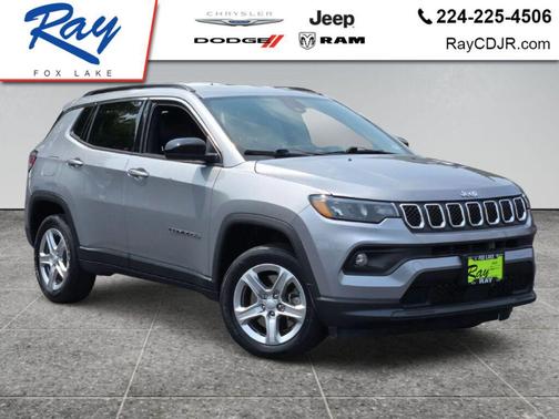 Billet Silver Metallic Clearcoat 2023 Jeep Compass Latitude