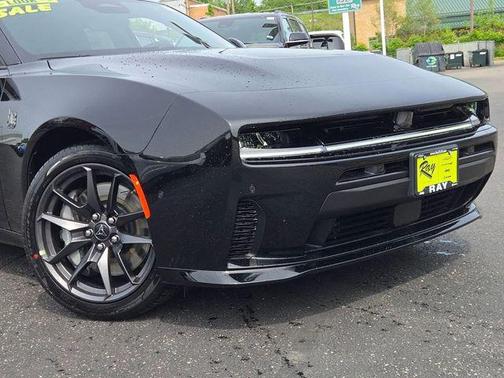 Diamond Black Crystal Pearlcoat 2026 Dodge Charger R/T Scat Pack