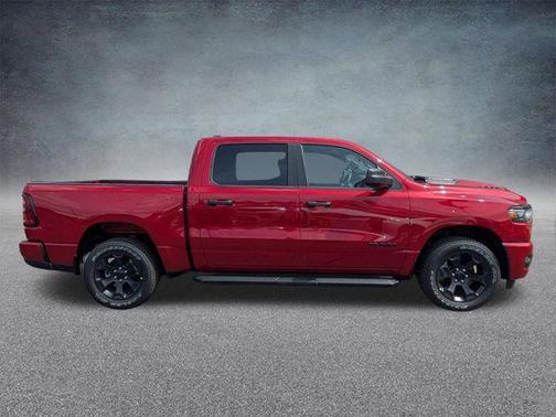 Molten Red Pearlcoat 2026 RAM 1500 Express