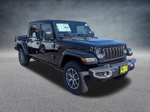 Black Clearcoat 2026 Jeep Gladiator Sport S