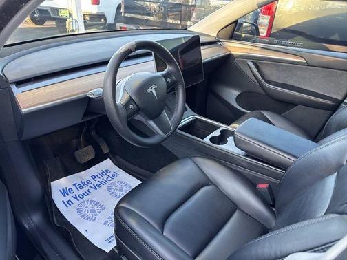 2023 Tesla Model Y Long Range Dual Motor All-Wheel Drive