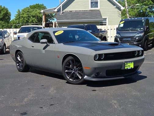 Destroyer Gray Clearcoat 2019 Dodge Challenger R/T Scat Pack
