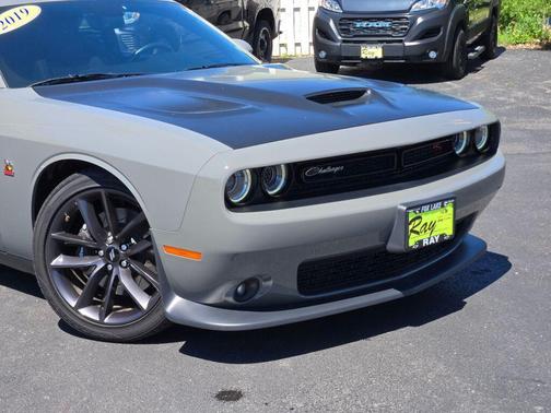 Destroyer Gray Clearcoat 2019 Dodge Challenger R/T Scat Pack
