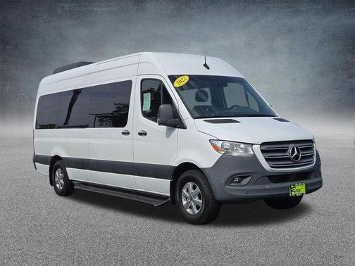Arctic White 2022 Mercedes-Benz Sprinter 2500 High Roof