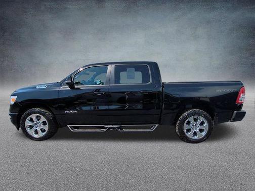 Diamond Black Crystal Pearlcoat 2021 RAM 1500 Big Horn/Lone Star