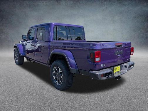 Reign 2026 Jeep Gladiator Sahara 4x4