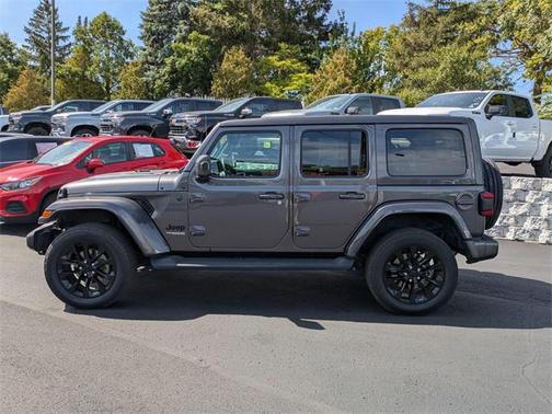 2021 Jeep Wrangler Unlimited Sahara
