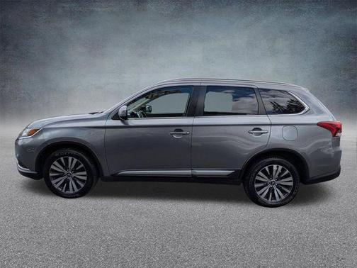 Mercury Gray Metallic 2020 Mitsubishi Outlander ES