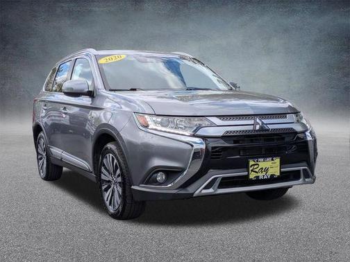 Mercury Gray Metallic 2020 Mitsubishi Outlander ES