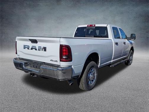 2026 RAM 3500 Tradesman Crew Cab 4x4 8' Box