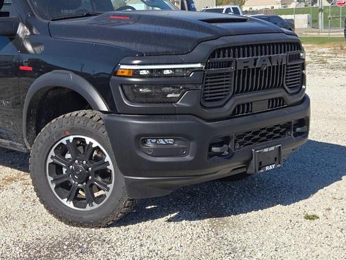Diamond Black Crystal Pearlcoat 2027 RAM 2500 Rebel