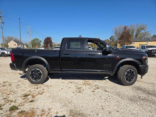 Diamond Black Crystal Pearlcoat 2027 RAM 2500 Rebel