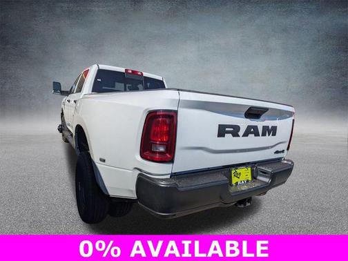 Bright White Clearcoat 2026 RAM 3500 Tradesman Crew Cab 4x4 8' Box