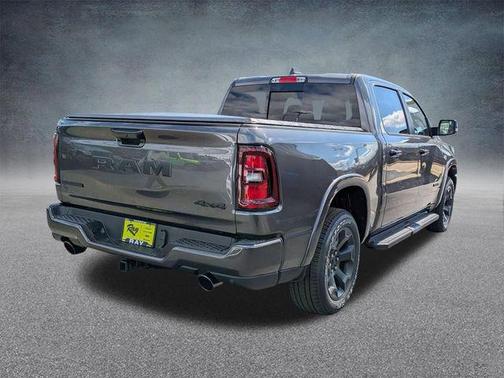 Granite Crystal Metallic Clearcoat 2026 RAM 1500 Big Horn/Lone Star