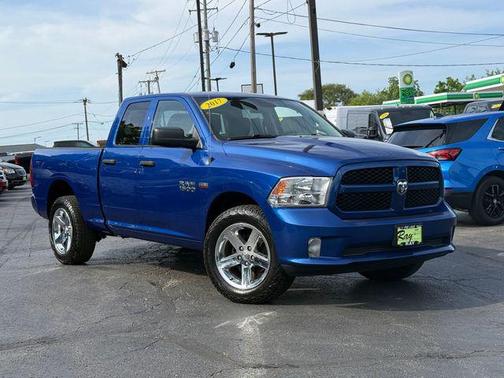 Blue Streak Pearlcoat 2017 RAM 1500 Express