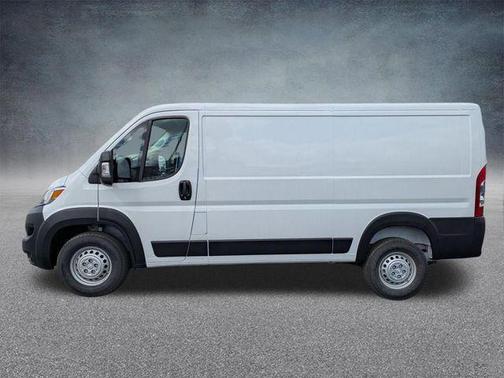 Bright White Clearcoat 2026 RAM ProMaster 1500 Low Roof