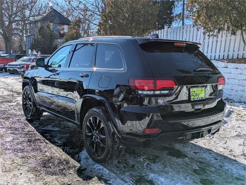 2021 Jeep Grand Cherokee Laredo