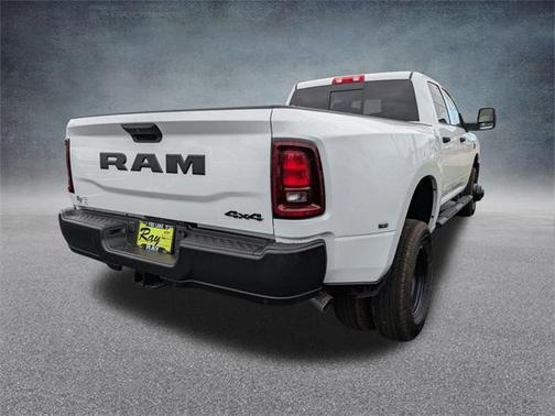 2026 RAM 3500 Tradesman Crew Cab 4x4 8' Box