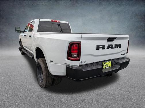 2026 RAM 3500 Tradesman Crew Cab 4x4 8' Box