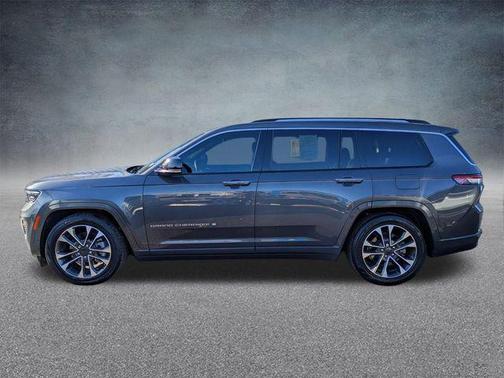 Baltic Gray Metallic Clearcoat 2022 Jeep Grand Cherokee L Overland