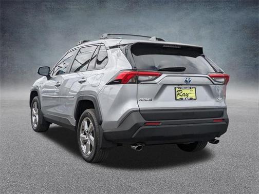 2021 Toyota RAV4 Hybrid XLE Premium