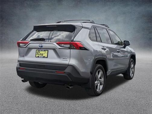 2021 Toyota RAV4 Hybrid XLE Premium