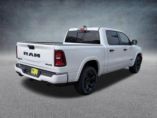Bright White Clearcoat 2026 RAM 1500 Big Horn/Lone Star