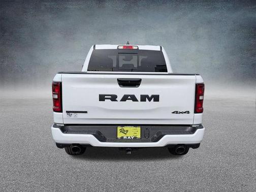 Bright White Clearcoat 2026 RAM 1500 Big Horn/Lone Star