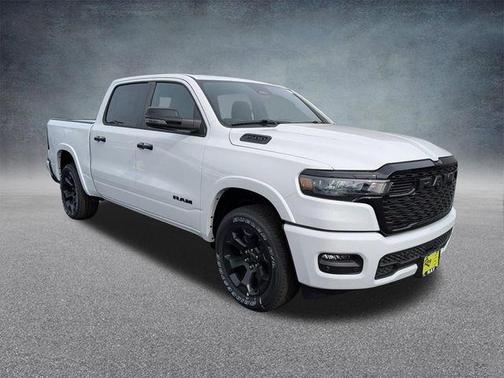 Bright White Clearcoat 2026 RAM 1500 Big Horn/Lone Star