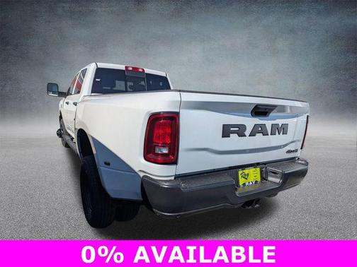 Bright White Clearcoat 2026 RAM 3500 Tradesman Crew Cab 4x4 8' Box