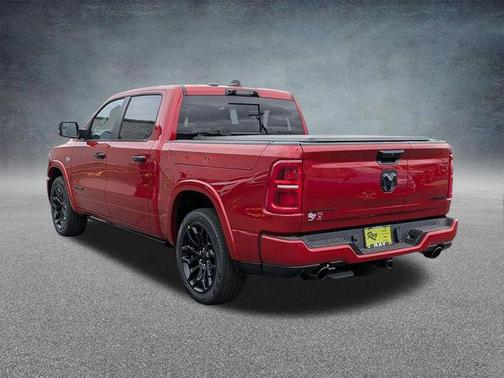 Molten Red Pearlcoat 2026 RAM 1500 Limited