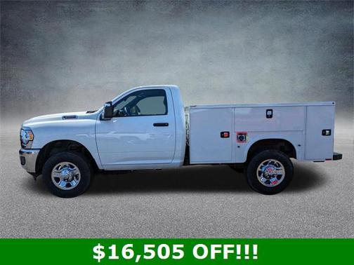 2024 RAM 3500 Tradesman Regular Cab 4x4 8' Box