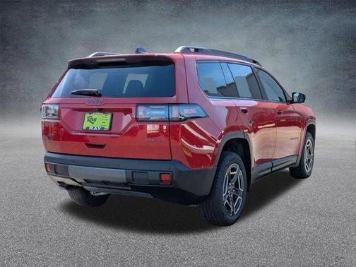 Red Hot Pearlcoat 2026 Jeep Cherokee Limited