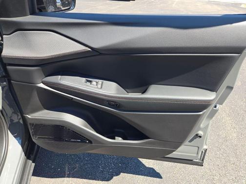 Sting-Gray Clearcoat 2026 Jeep Cherokee Limited