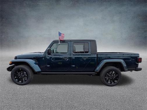 2025 Jeep Gladiator Nighthawk