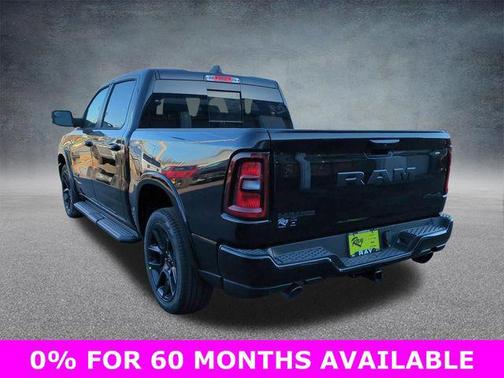 Diamond Black Crystal Pearlcoat 2026 RAM 1500 Laramie