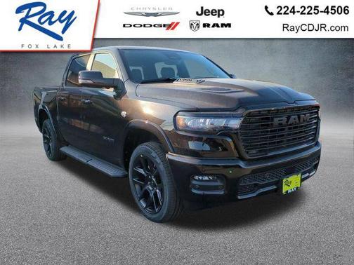 Diamond Black Crystal Pearlcoat 2026 RAM 1500 Laramie