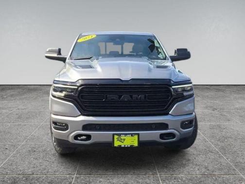 Billet Silver Metallic Clearcoat 2024 RAM 1500 Limited
