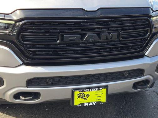 Billet Silver Metallic Clearcoat 2024 RAM 1500 Limited
