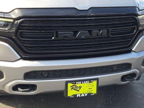 Billet Silver Metallic Clearcoat 2024 RAM 1500 Limited