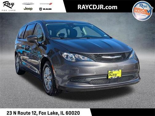 2023 Chrysler Voyager LX