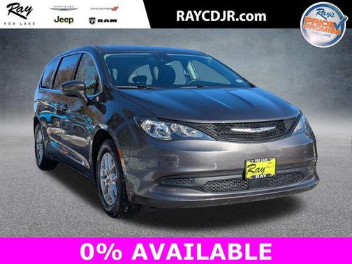 2023 Chrysler Voyager LX