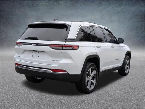 2023 Jeep Grand Cherokee Limited X