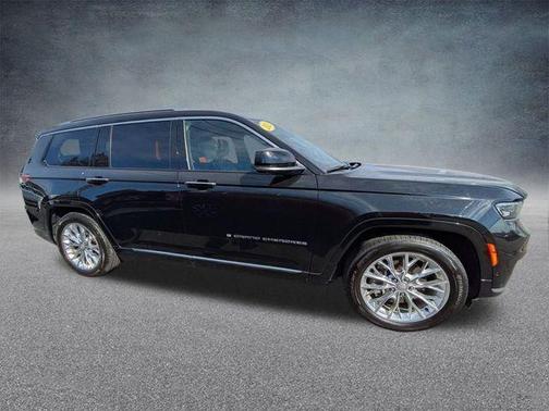 Diamond Black Crystal Pearlcoat 2021 Jeep Grand Cherokee L Summit