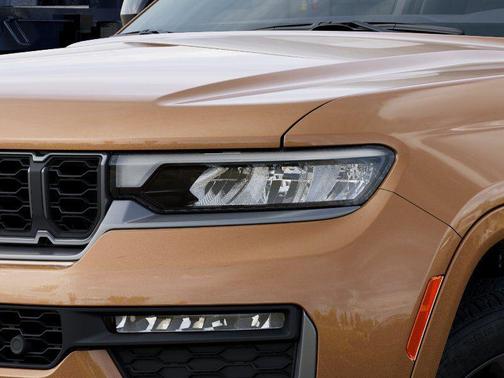 Copper Shino Metallic Clearcoat 2026 Jeep Grand Cherokee Limited