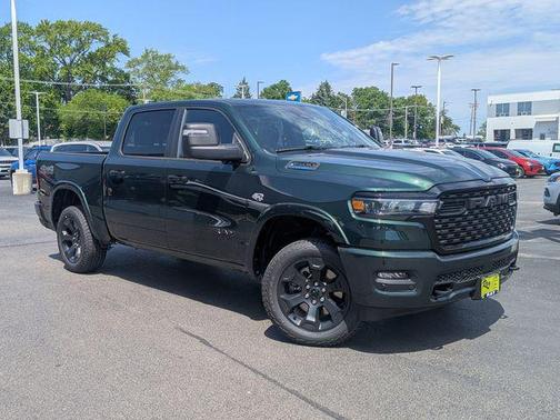 Serrano Green Metallic 2026 RAM 1500 Big Horn/Lone Star