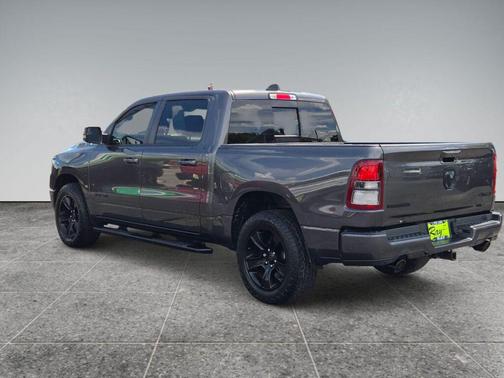 Granite Crystal Metallic Clearcoat 2020 RAM 1500 Big Horn/Lone Star